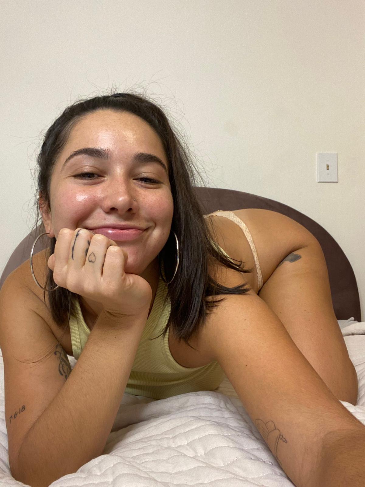 I am always available for sex both incall and out call service I am always available for sex both incall and out call service