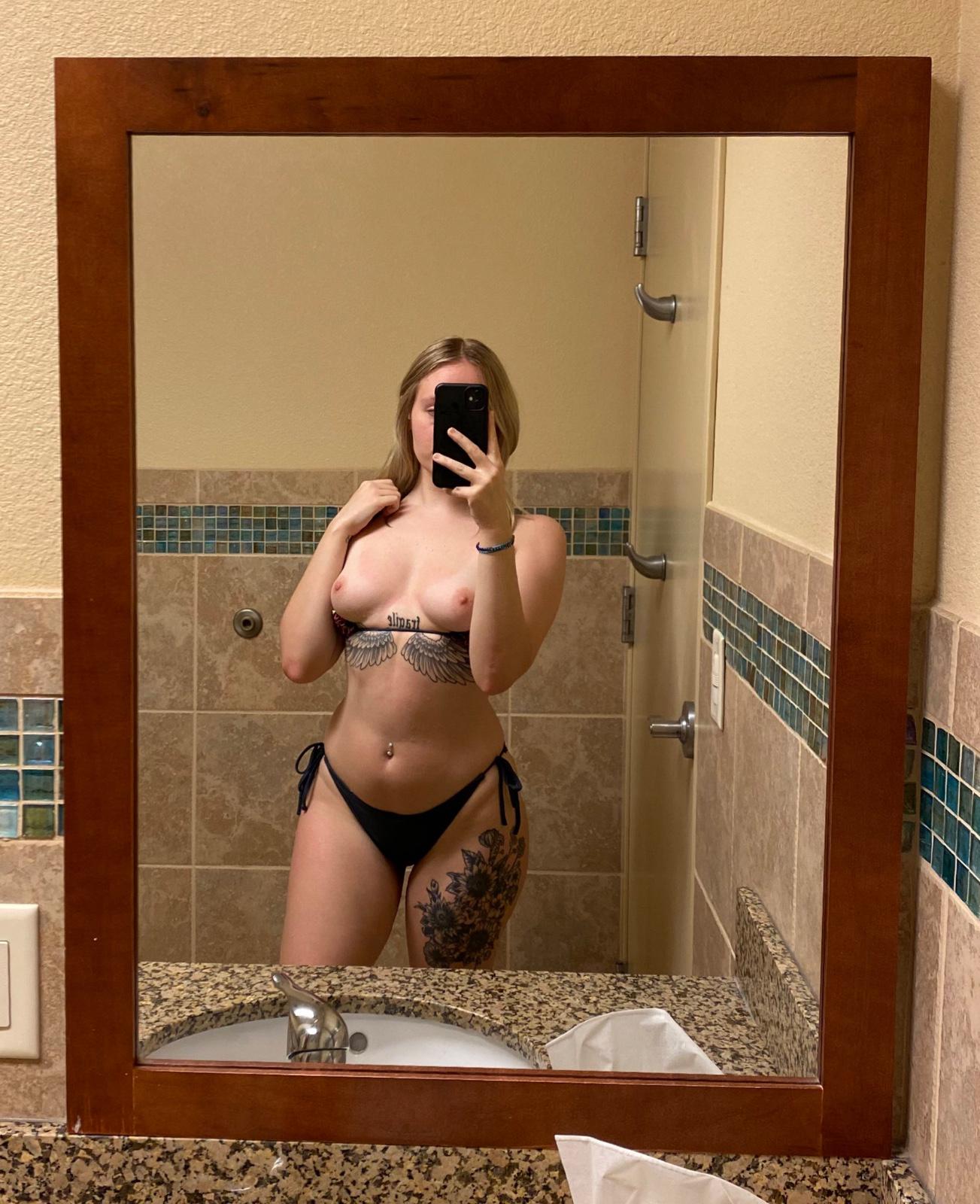 Always available for sex both incall and out call service Always available for sex both incall and out call service