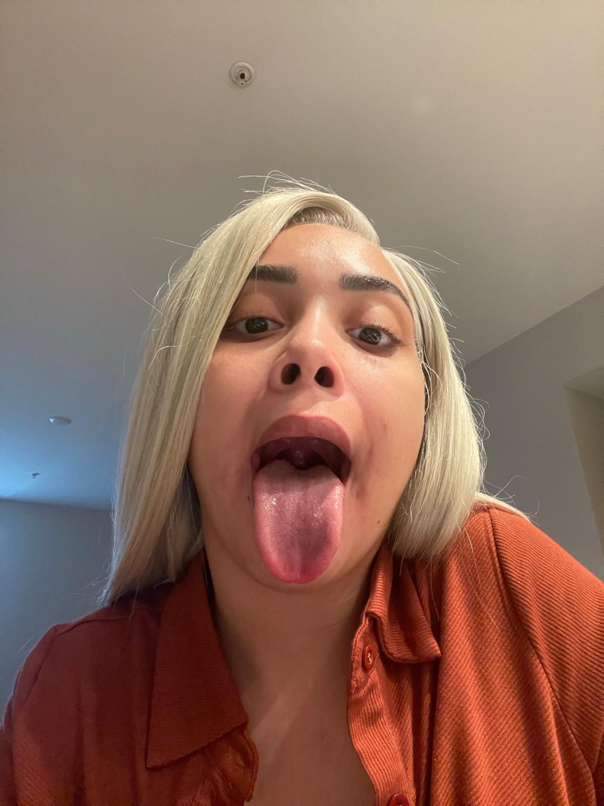 Available for hookup Available for hookup