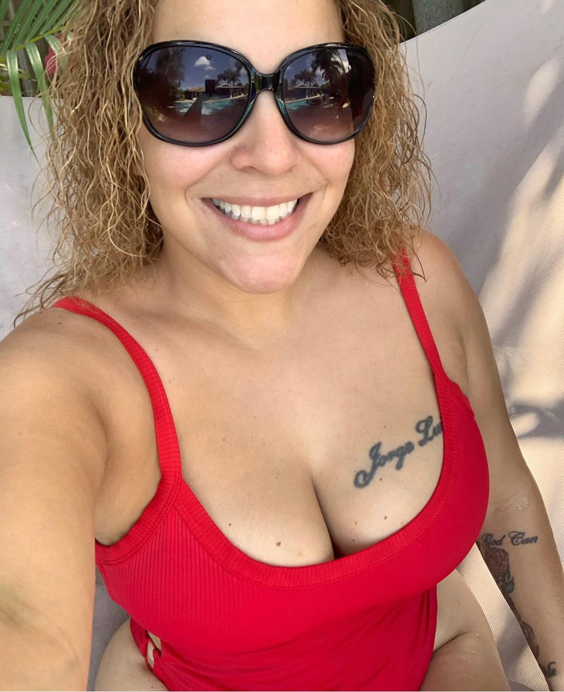 Down for hookup (612) 567-0694 and get naughty if you can handle my big boobs Down for hookup (612) 567-0694 and get naughty if you can handle my big boobs