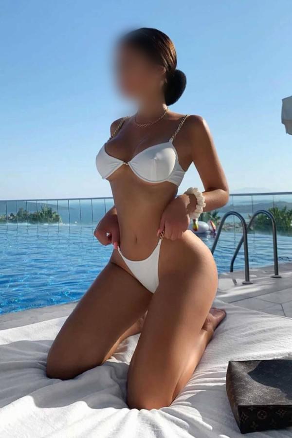🌺 Let's SPICE UP your MONDAY with BEAUTIFUL LADIES IN ALL AREAS OF MIAMI! ~ INC 🌺 Let's SPICE UP your MONDAY with BEAUTIFUL LADIES IN ALL AREAS OF MIAMI! ~ INC
