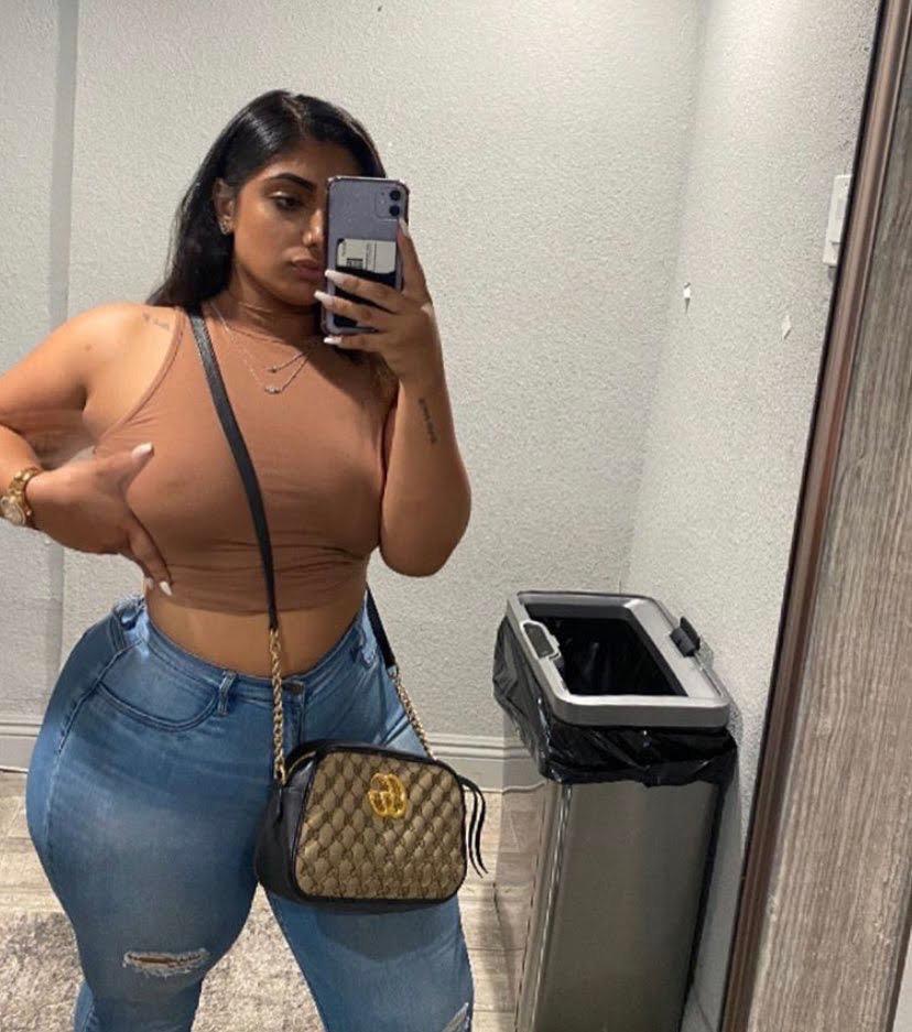 FUN MASSEUSE FUN MASSEUSE