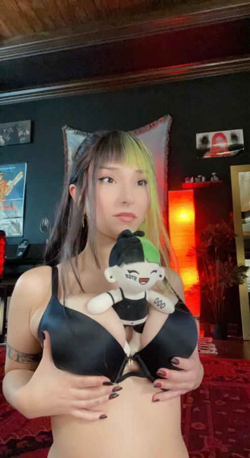 Escort ready to meet up Escort ready to meet up