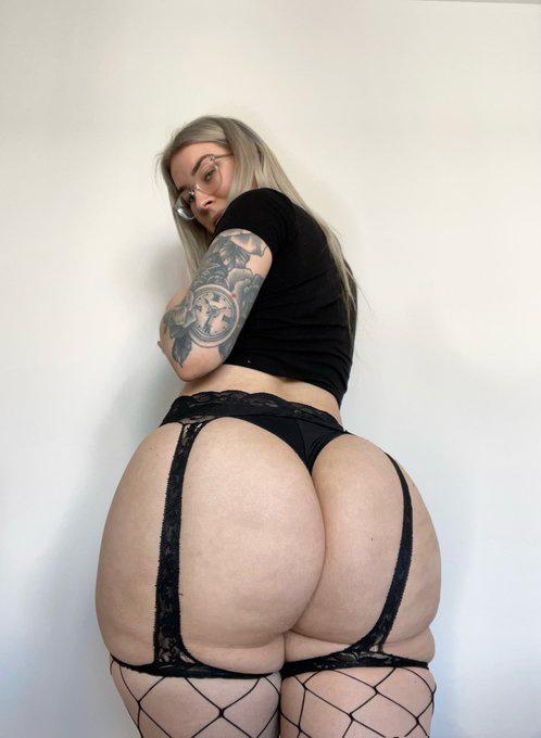 Curvyππ Erotic π Juicy π¦π¦ BBW ππ BIG TITS,ASS π²π¦ππWET HORNY οΈ Curvyππ Erotic π Juicy π¦π¦ BBW ππ BIG TITS,ASS π²π¦ππWET HORNY οΈ
