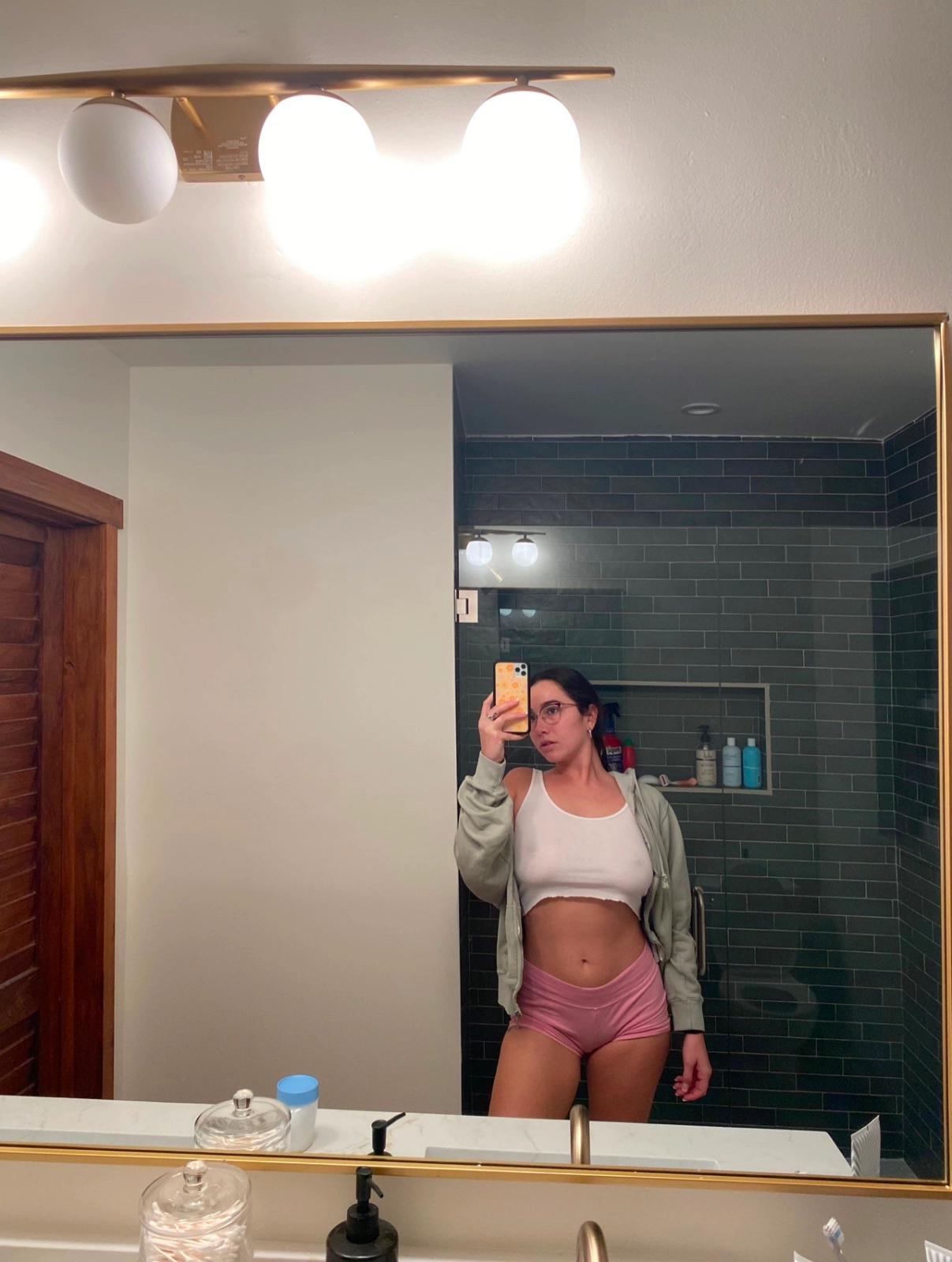 I’m down to have fun 🍆add my snap iswizzy2020 I’m down to have fun 🍆add my snap iswizzy2020