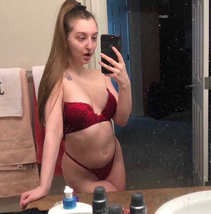 HMU on Snapchat @lynn_heathers👿👿👅 HMU on Snapchat @lynn_heathers👿👿👅