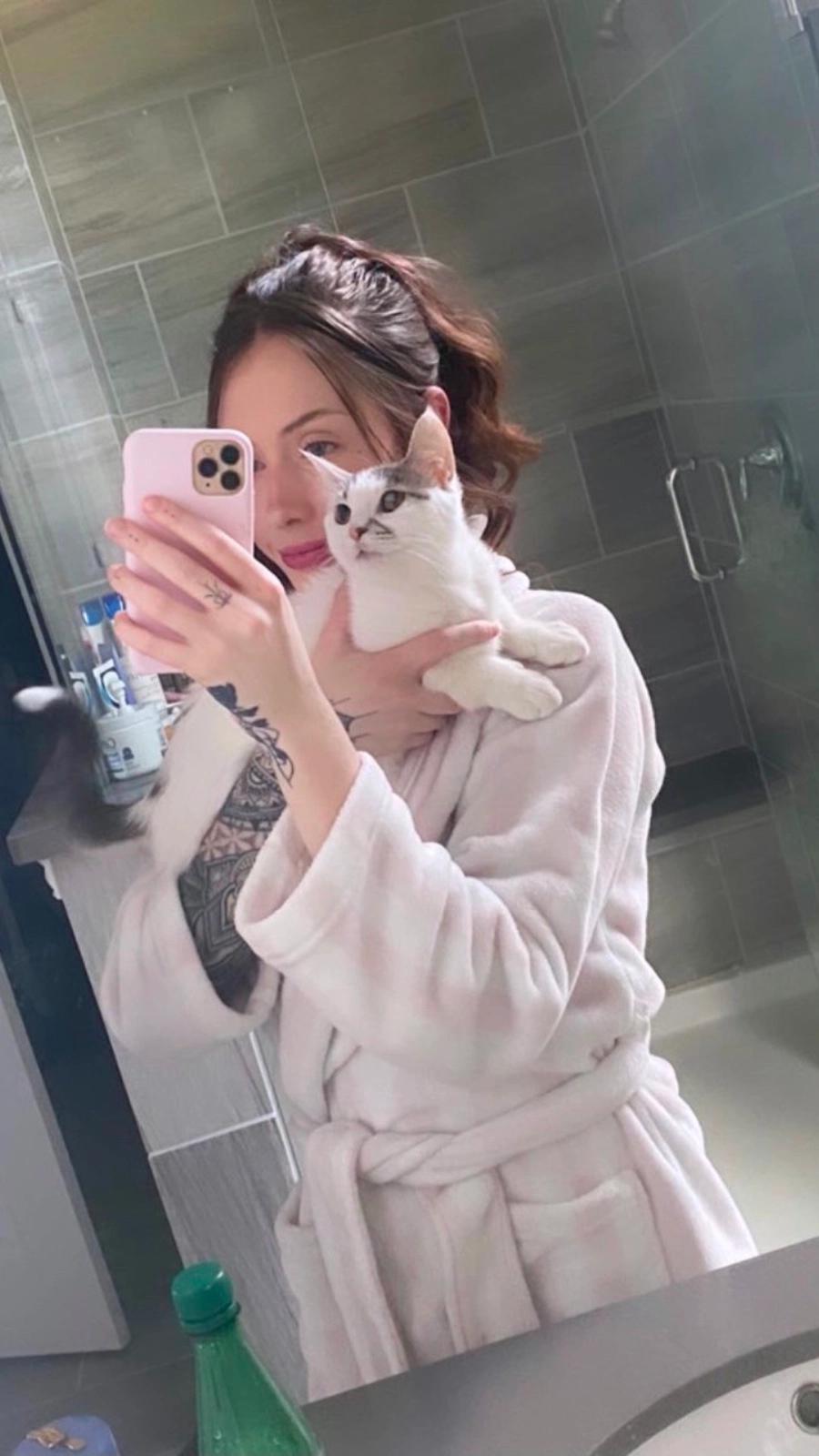 Available for all service Available for all service