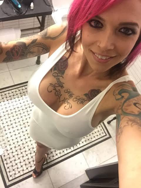 Female escort who is down to sex Female escort who is down to sex