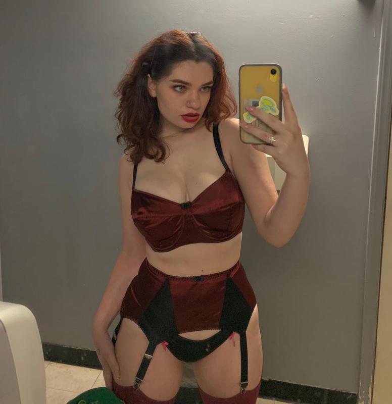 Massage Therapist💕…Always looking attractive for my Lovely Clients🥹