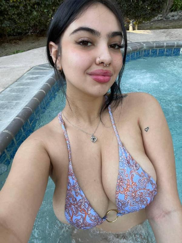 Cyndy available in Orlando , 😍Book appointment no deposit required 💦✅🥰