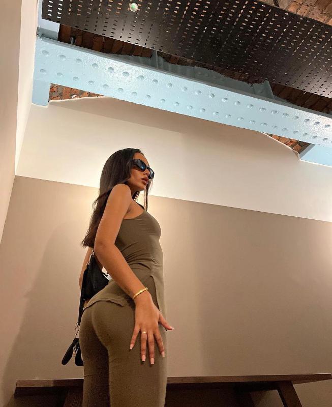 CLEAN SOFT SKIN🌹 FRIENDLY🍭🦄Chloe ur sexy fantasy🦄with thick plump