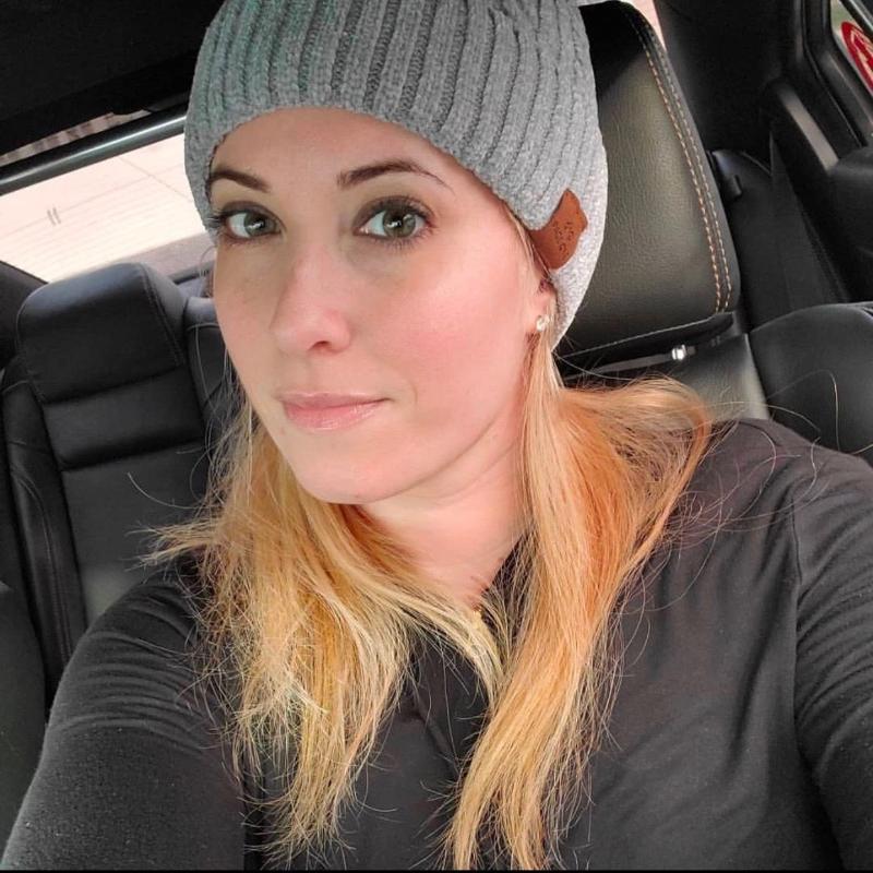 Escort (484) 639-9934