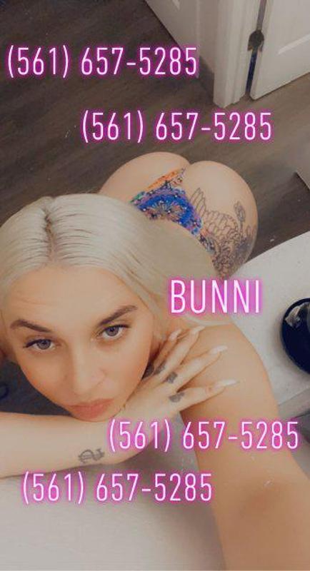 airport 👈🏻Thick in all the right places don’t miss out