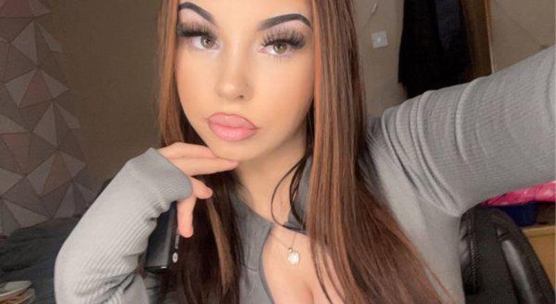 available for FaceTime fun and meet up services. Snapchat- Karleeroyy