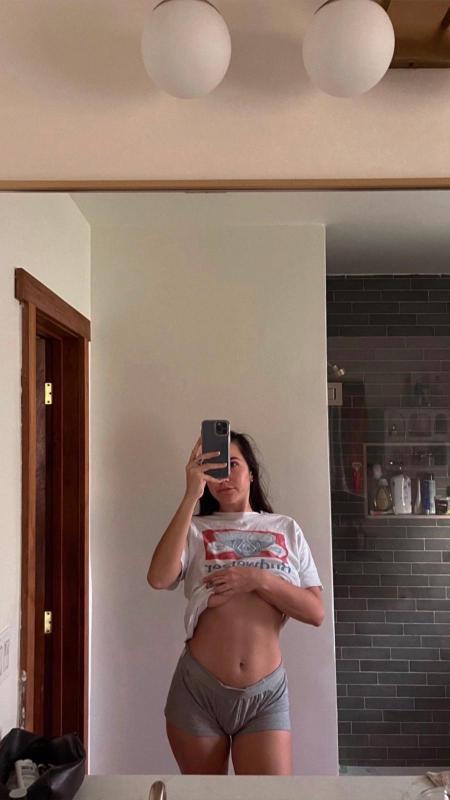 Milky 🥛 hookups 🥛🍆❤️💋🍑💎🛁🍇